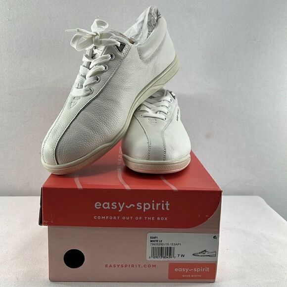 Easy Spirit Ap Casual Lace Up Walking White Sneakers size 7W - Picture 1 of 7